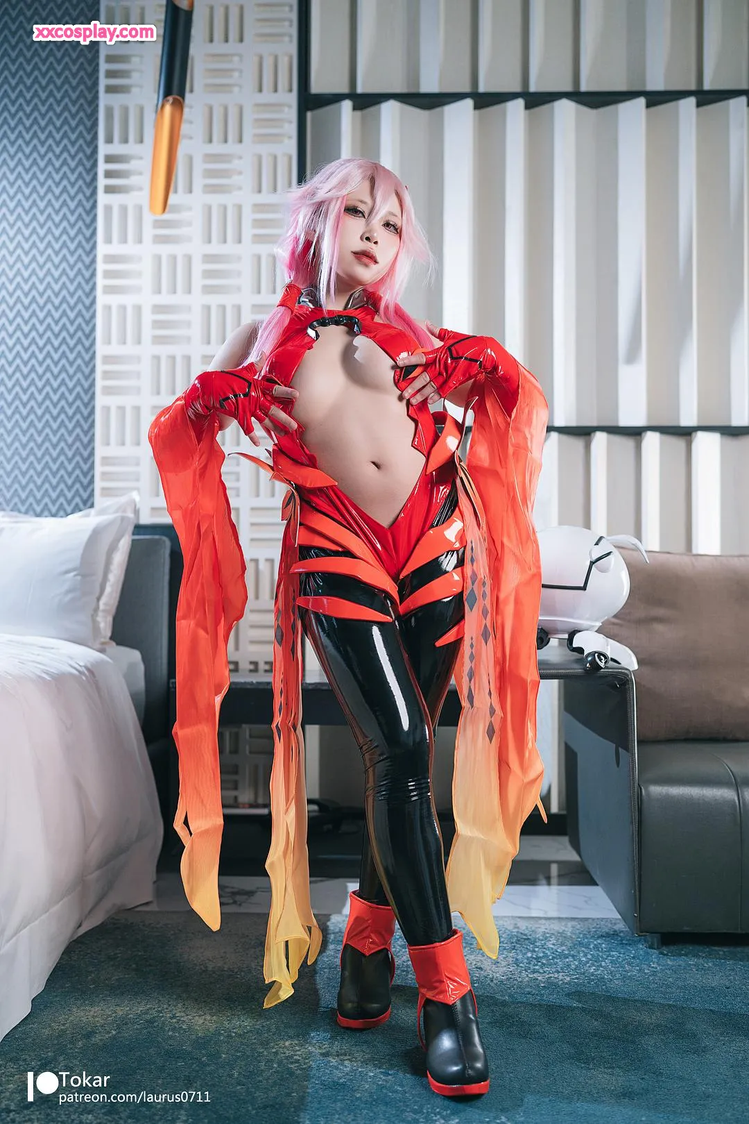 ท็อกการ์รับบทอิโนริ ยูซูริฮะจาก Guilty Crown