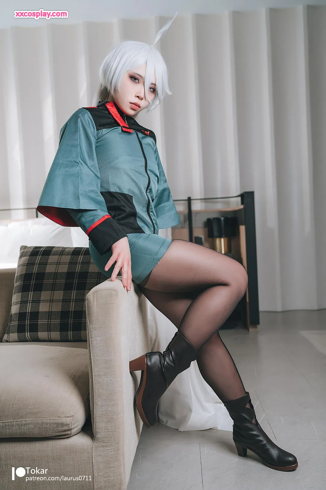 토카르 as 블랑 - 니케 코스프레 그래비아
