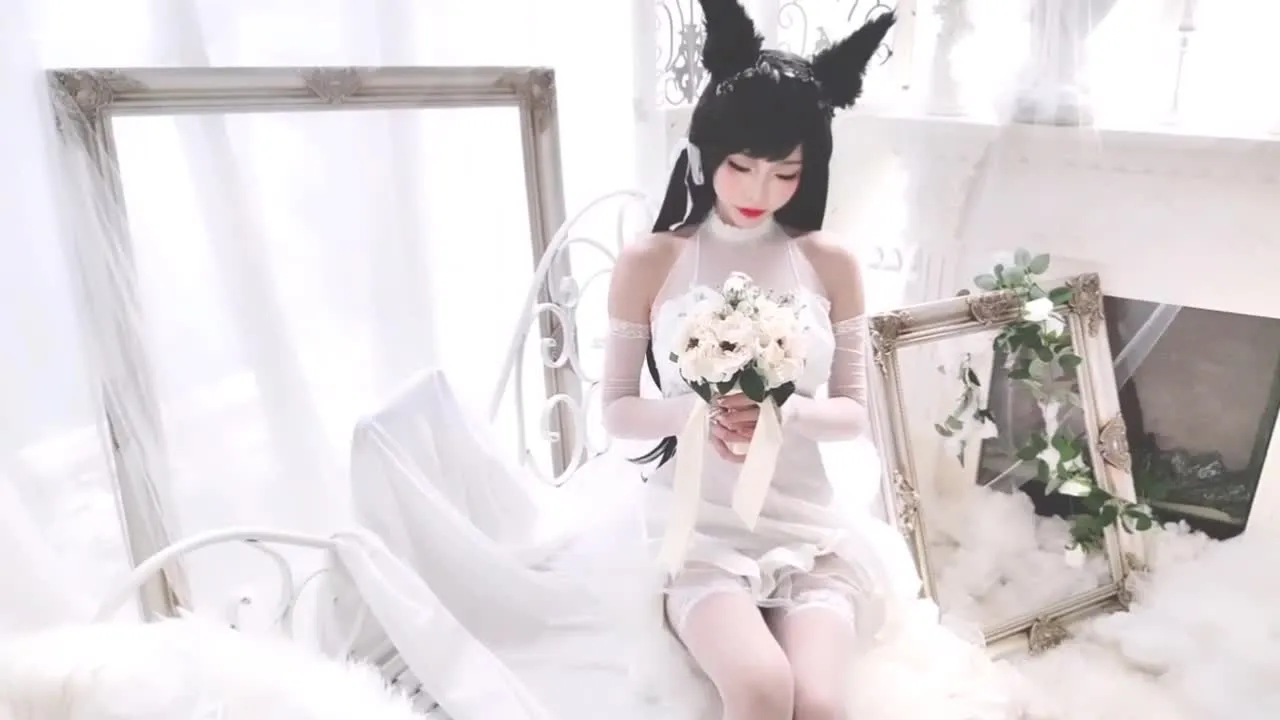 清水由乃 cosplay album Shimizu Yuno as Atago Bride - Video 50