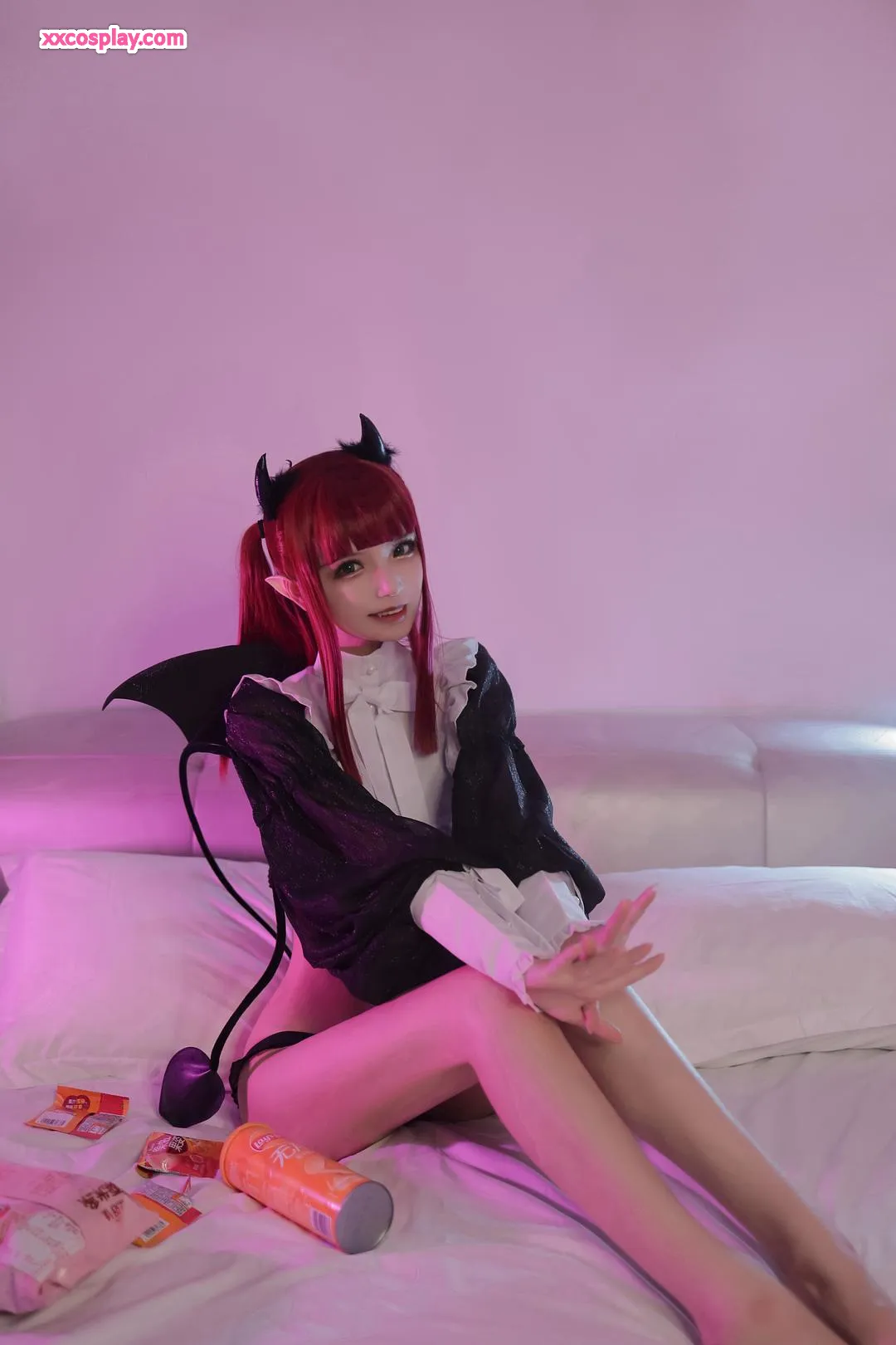 爱老师_PhD：魅惑魅魔女仆