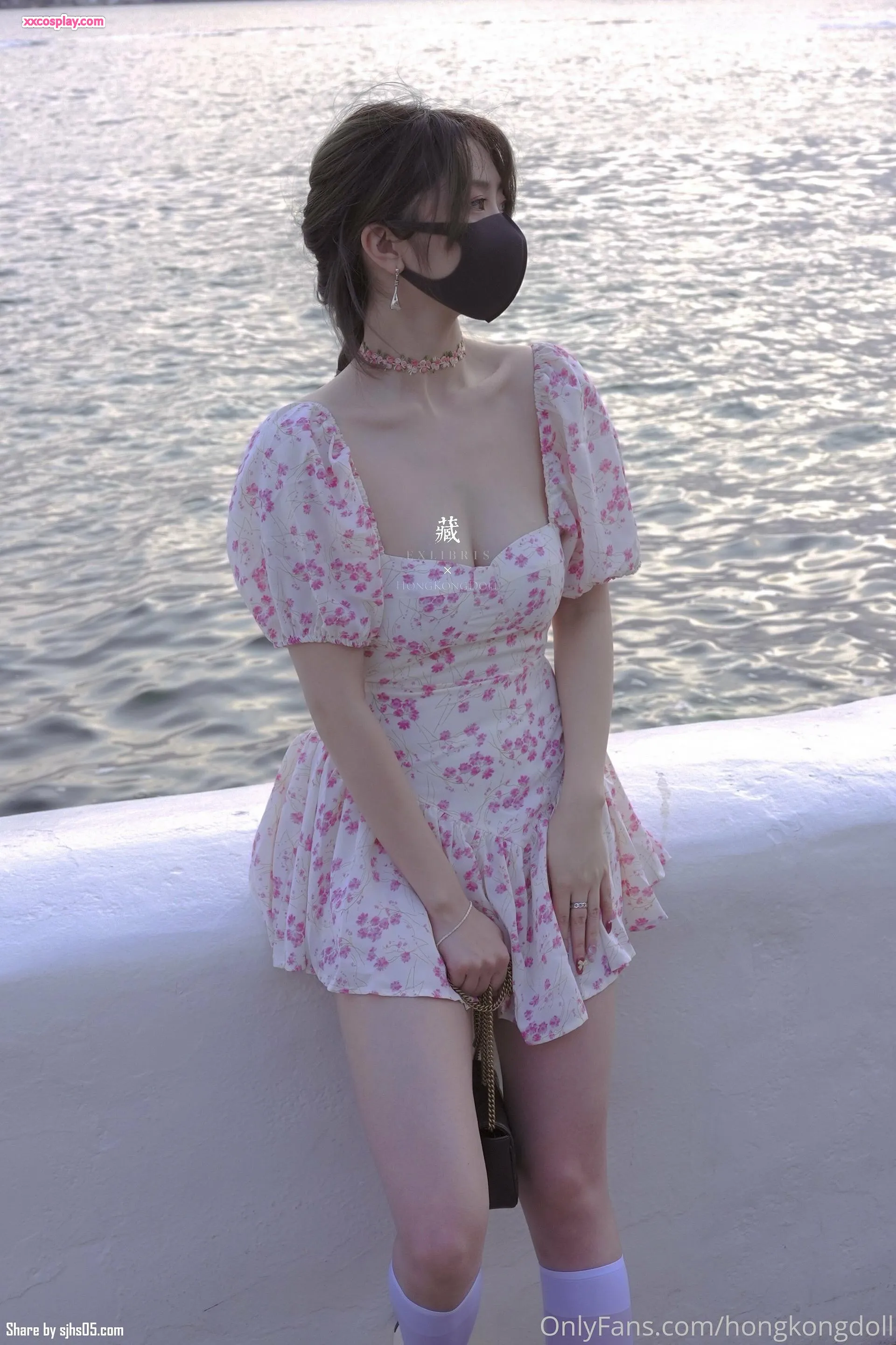 HongKongDoll - One-Day Girlfriend: Passionate Coastline Extra