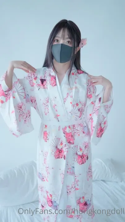 玩偶姐姐HongKongDoll cosplay album HongKongDoll Nr. 096 Vertikales Making-of - Video 2