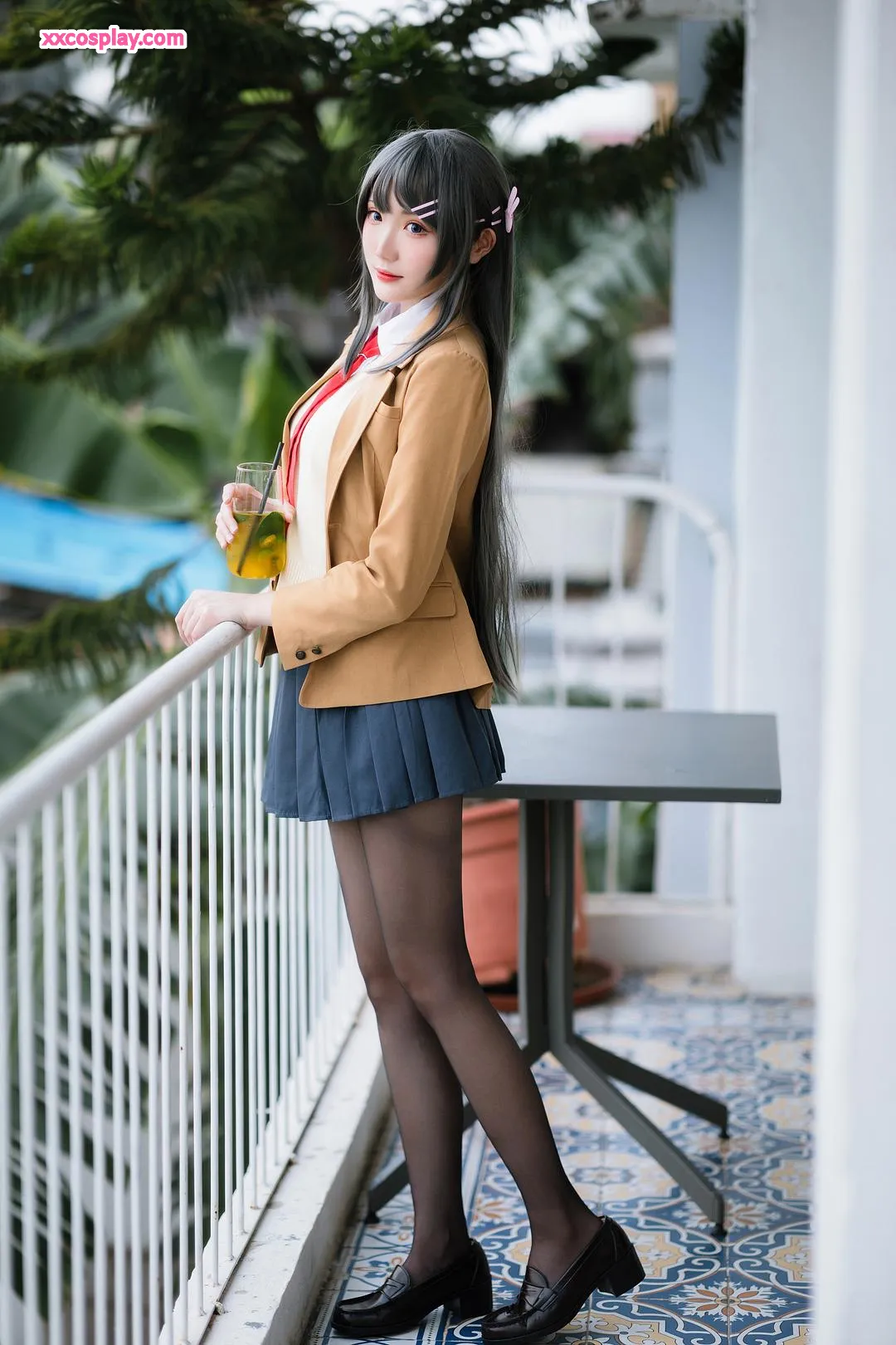 Guaxijiang como Mai Sakurajima em Uniforme Escolar