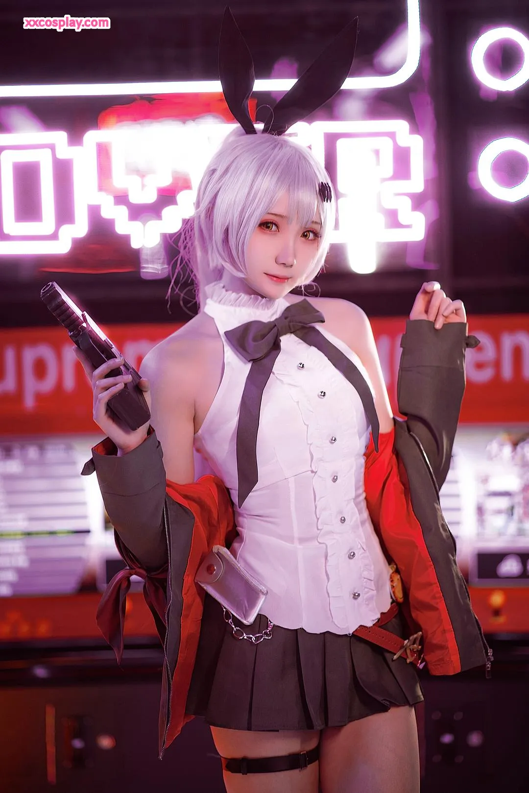 瓜希酱《少女前线》Five-seveN 写真