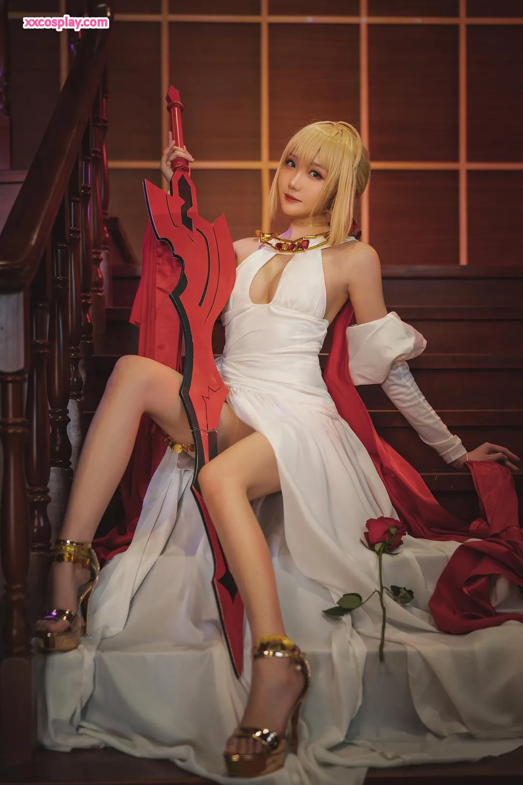 Guaxi Jiang bilang Nero Claudius sa Pormal na Damitan