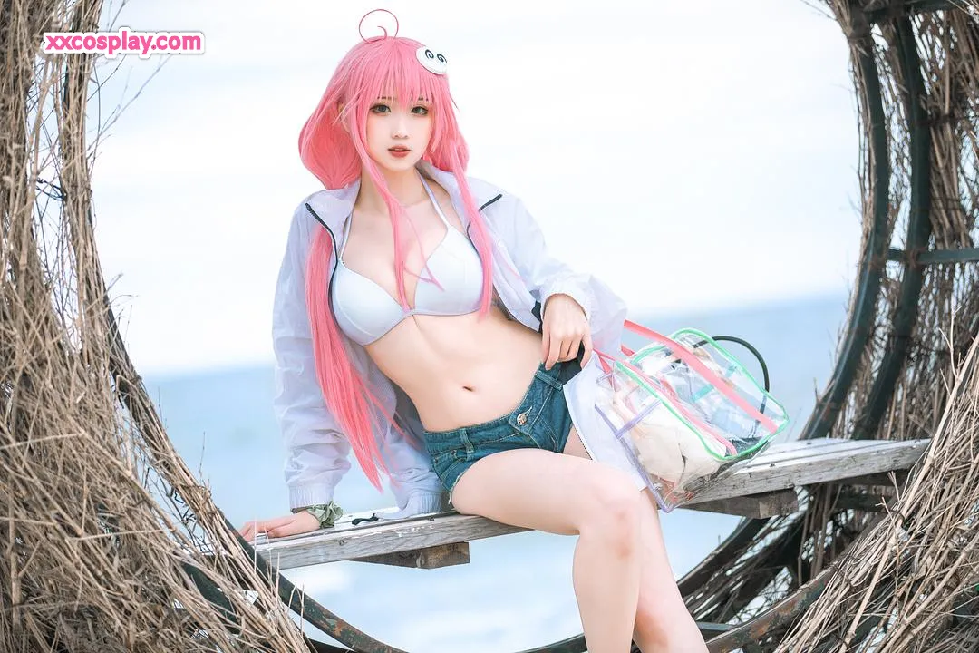 瓦斯塔亚小龙虾：菈菈水着