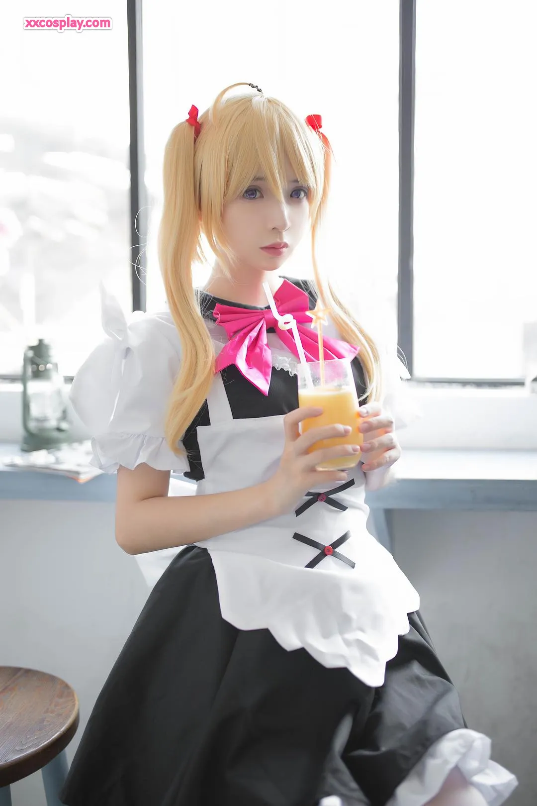 Feng Mao SS: Cosplay de Empregada Dan Mei (Nº 142)