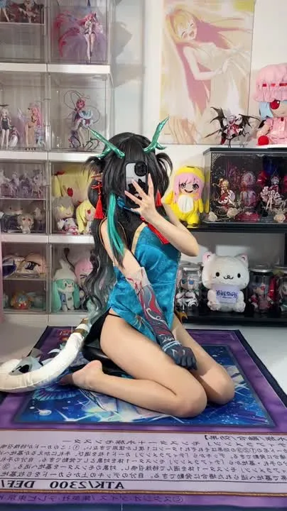 白栎Shirly cosplay album 白栎 Shirly 的诱惑旗袍 Cosplay - Video 73