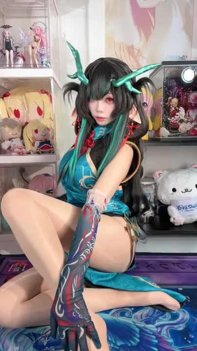 白栎Shirly cosplay album 白栎 Shirly 的诱惑旗袍 Cosplay - Video 76