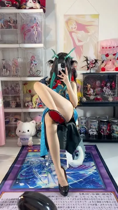 白栎Shirly cosplay album 白栎 Shirly 的诱惑旗袍 Cosplay - Video 80