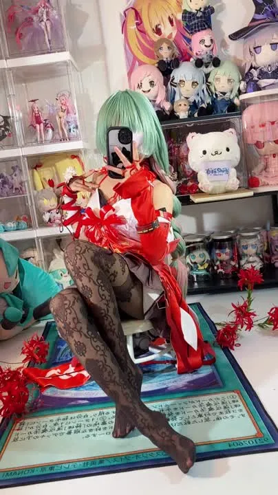 白栎Shirly cosplay album 白栎Shirly 化身《鸣潮》弗洛洛 - Video 142