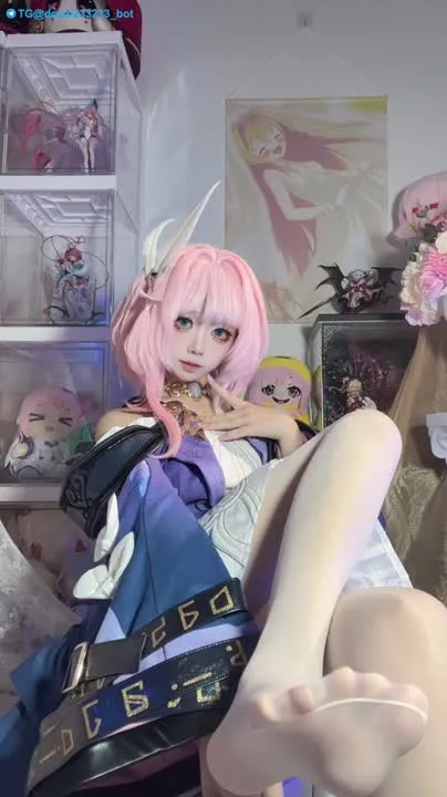 白栎Shirly cosplay album Shirly as Black Swan - Honkai: Star Rail Cosplay - Video 143