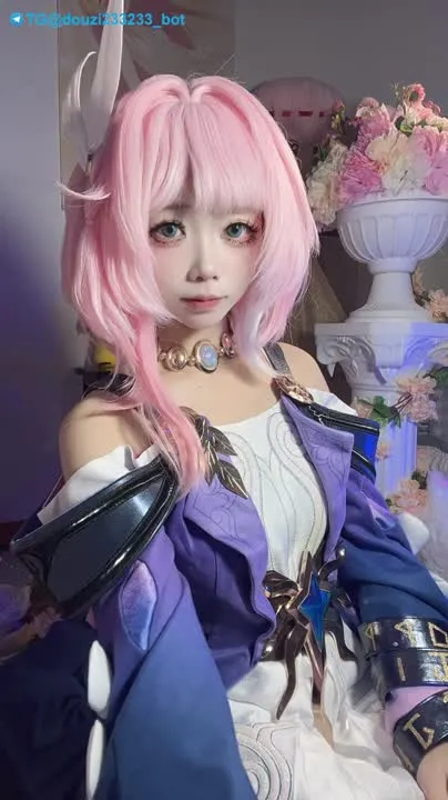 白栎Shirly cosplay album Shirly as Black Swan - Honkai: Star Rail Cosplay - Video 146