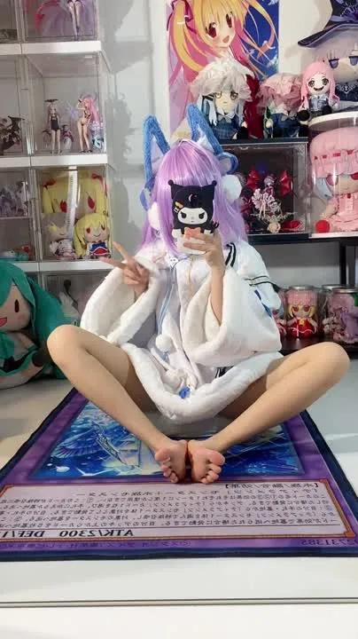 白栎Shirly cosplay album Shirly V: Seductive Lingerie Gravure - Video 4