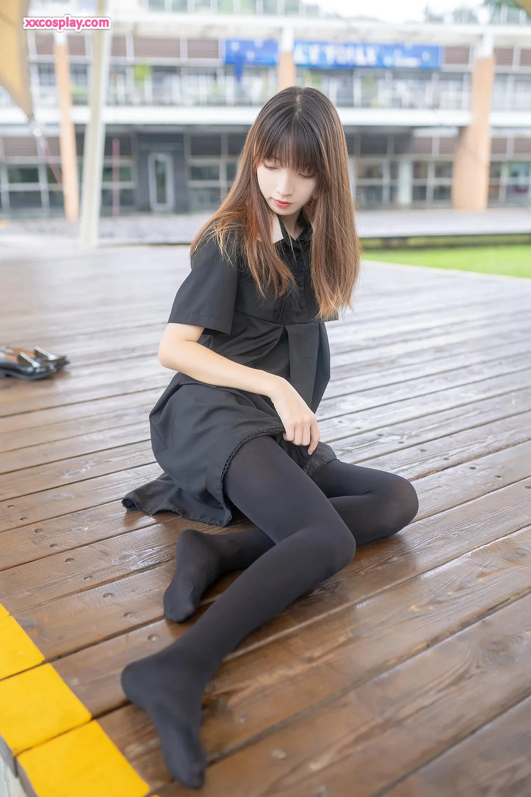 주목자: 야외 블랙 스타킹 롱레그