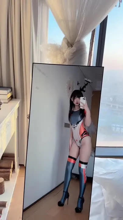 神楽坂真冬 cosplay album Kagurazaka Manatsu: Pemanduan Berbahaya - Video 76