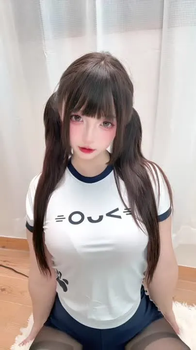 神楽坂真冬 cosplay album Mafuyu Kagurazaka: Secret Gym Uniform - Video 79