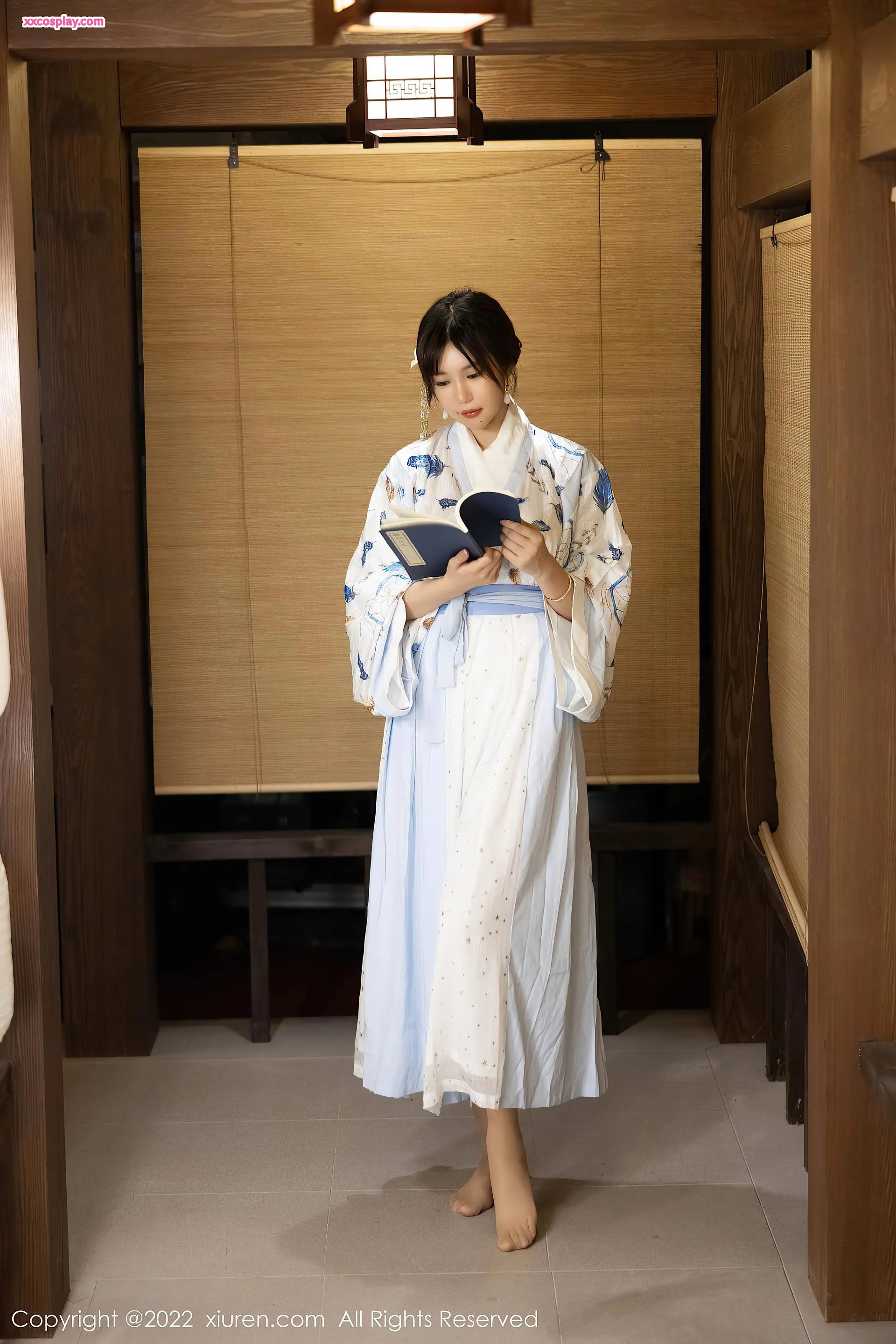 Le Yukata Bleu Envoûtant de Qilijia Ula