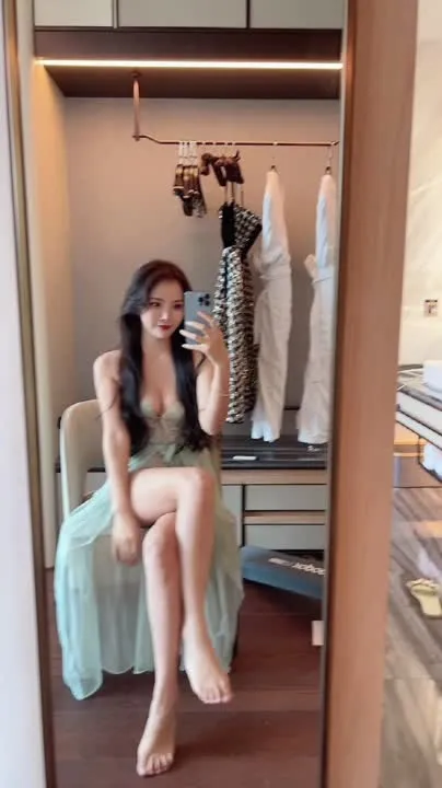 苏嫣嫣阿姨 cosplay album Su Yanyan Ayi Camisola Azul Transparente - Video 39