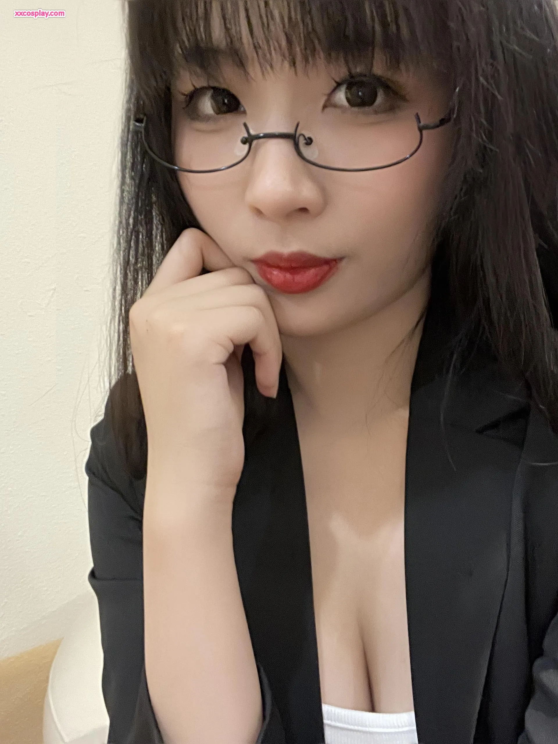 쉬안샤오 쉐제 퇴근 후 OL 셀카