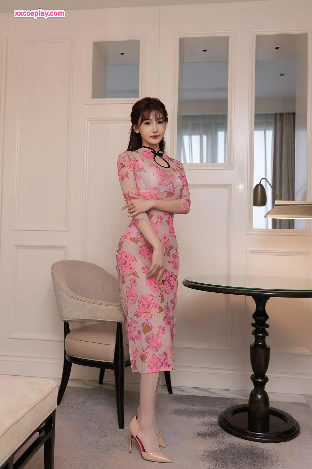 Lu Xuanxuan & An Ran: Sự Quyến Rũ Thanh Lịch Cheongsam