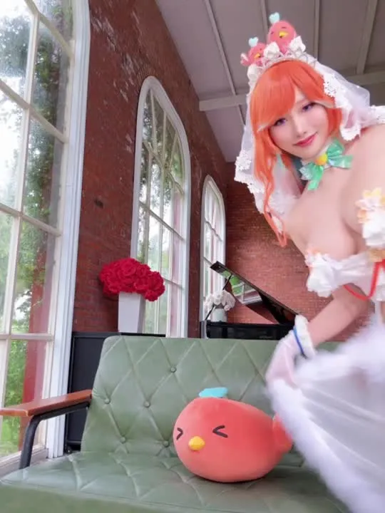 雨波_HaneAme cosplay album HaneAme sebagai Korone Hololive: Santa & Kelinci Bendera Bintang - Video 108