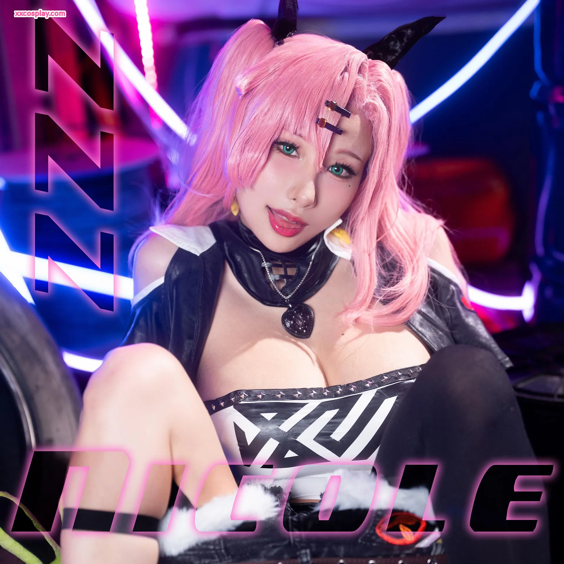 HaneAme as Nicole Demara - Zenless Zone Zero Cosplay