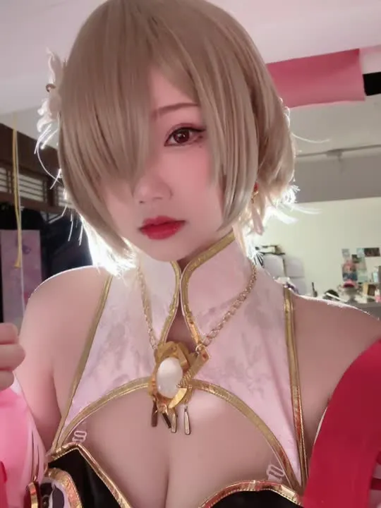 雪晴Astra cosplay album Xueqing Astra sebagai Rita Rossweisse - Qipao Huanxisha Kosplay (Honkai Impact 3rd) - Video 57