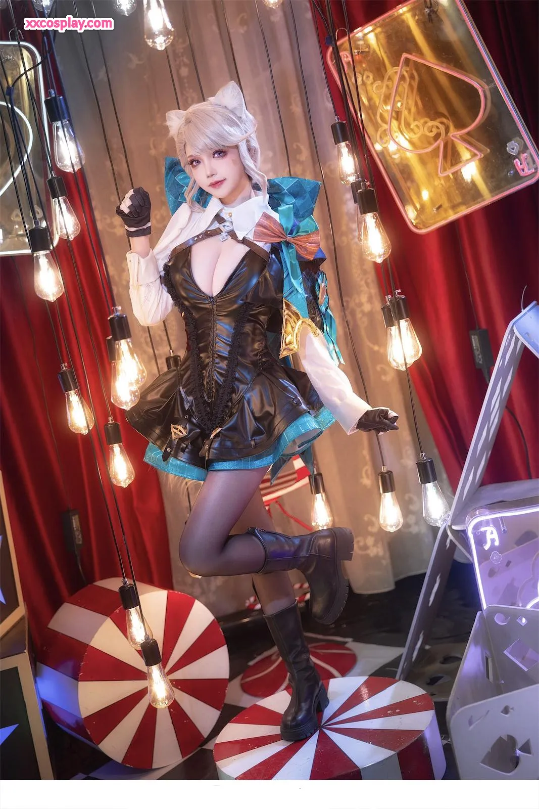 雪晴Astra 化身琳妮特：原神马戏团Cosplay