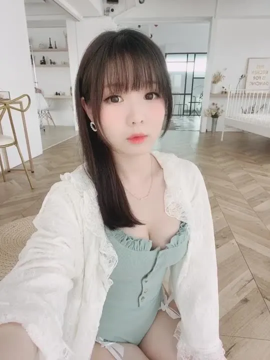 霜月shimo cosplay album Cosplay Animation de Shimo - Video 2