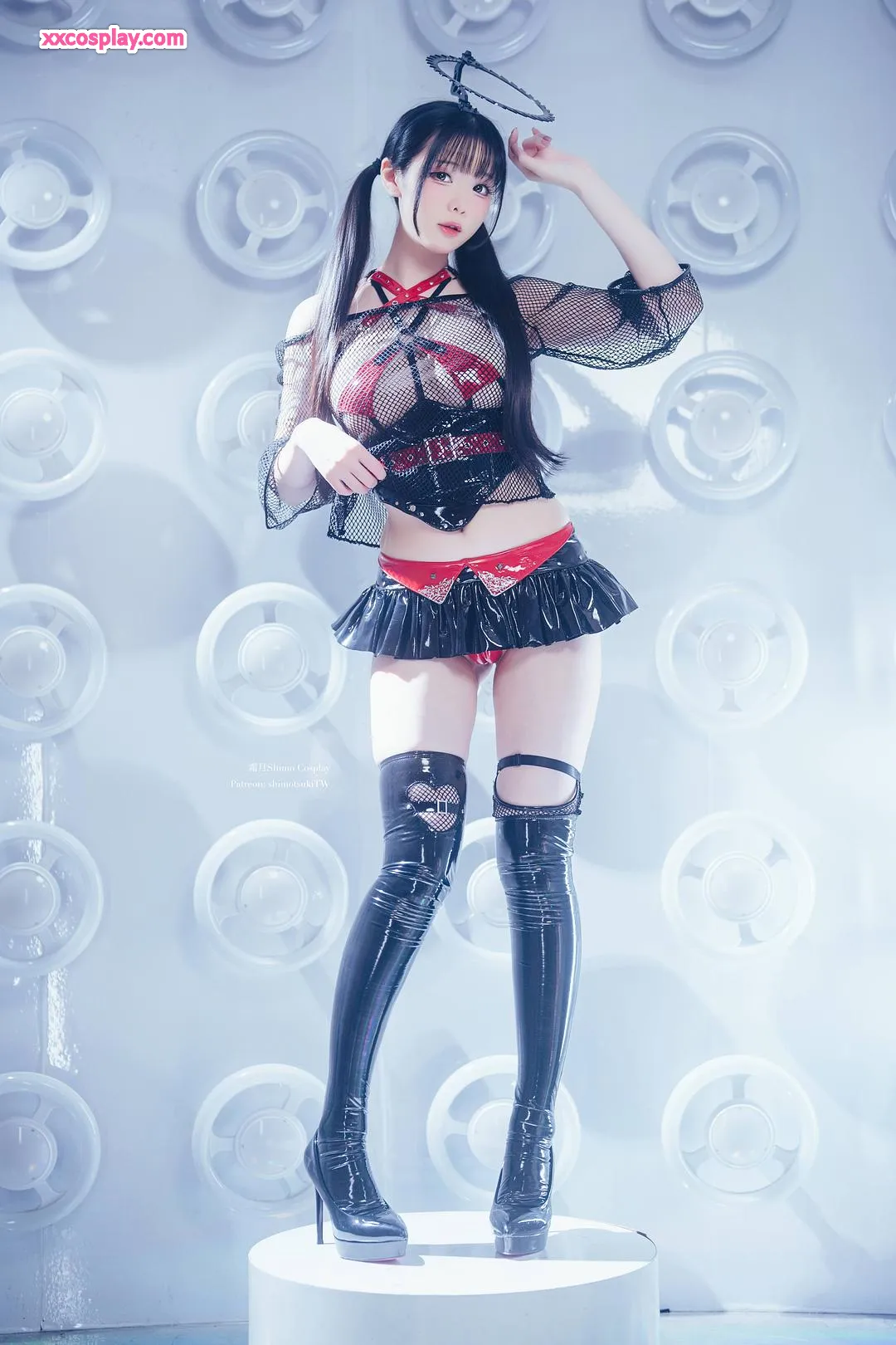 Shimo: Cyber Black Angel