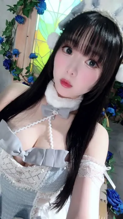 霜月shimo cosplay album Shimo's Festive Christmas Bunny - Video 17