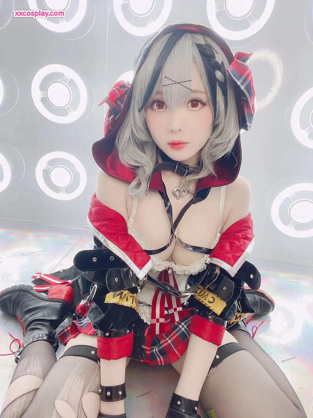 Gravura Cosplay Sakamata Chloe (Hololive) por Shimo