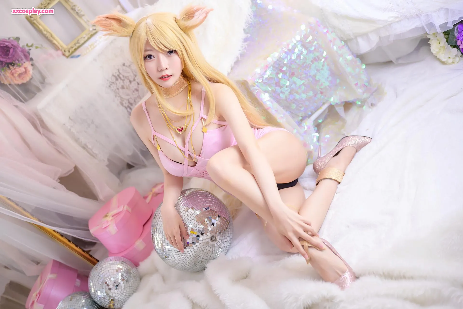 Xiangcao Miaolulu Ahri K/DA Cosplay