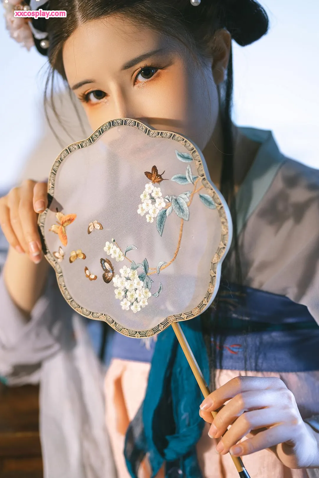 ลู บาสุย เบบี้: ความงามอันน่าหลงใหลในฮั่นฝู