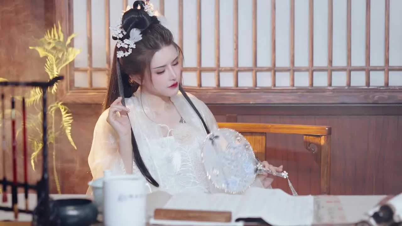 鹿八岁 cosplay album Lu Basui - Charme de Rêve Éthéré - Video 102