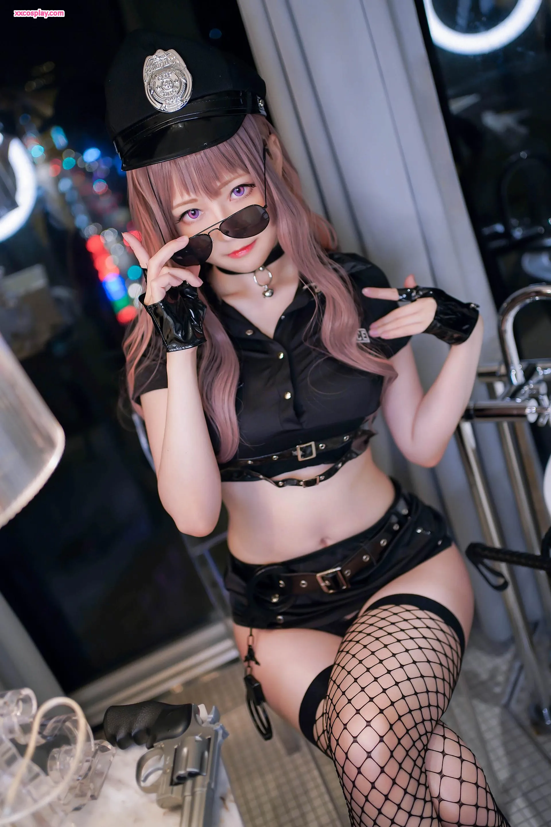 Arty亞緹 - セクシー警察官コスプレ