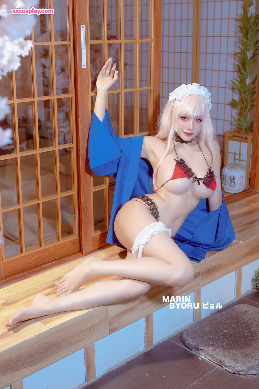 Byoru: Marin Kitagawa dalam Lingerie Merah Renda Menggoda