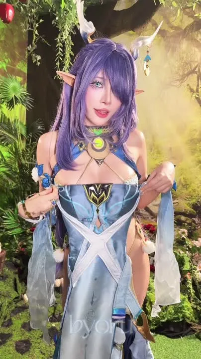 Byoru cosplay album Byoru sebagai Lauma – Nikke Elf Gravure - Video 72