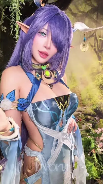 Byoru cosplay album Byoru sebagai Lauma – Nikke Elf Gravure - Video 74
