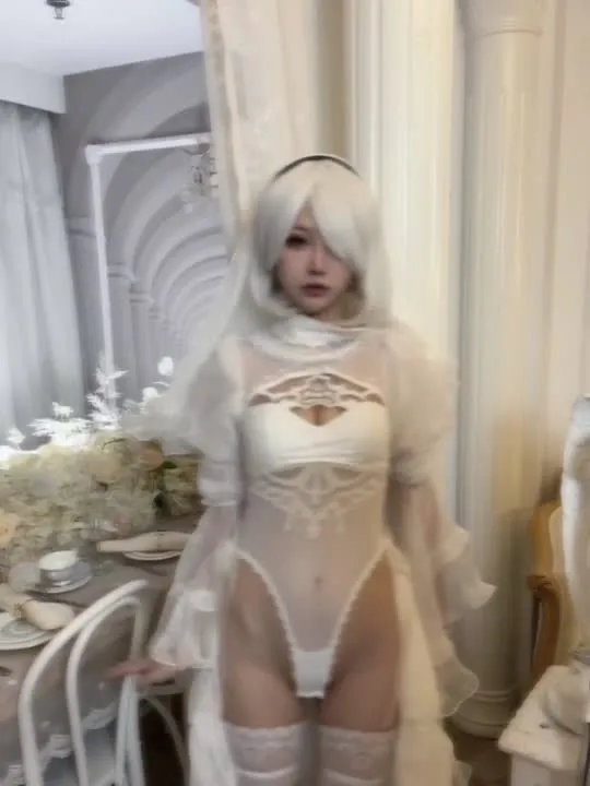 Cat Demon喵崽 cosplay album 猫妖喵崽 - 尼尔：机械纪元 2B 白花嫁 - Video 6