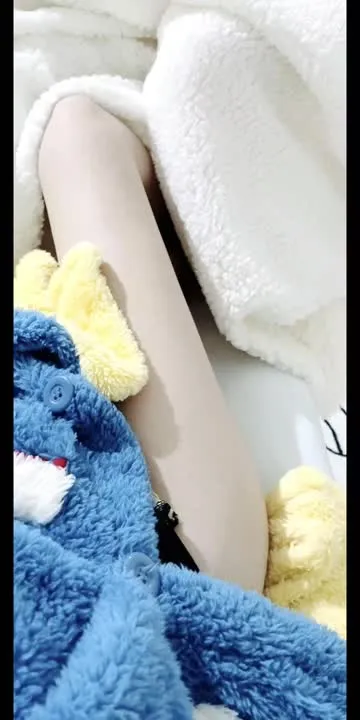 Cat Demon喵崽 cosplay album 猫妖喵崽 - 诱惑美腿合集 - Video 5