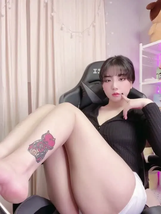 EchiH cosplay album EchiH Fantrie No.001：內衣寫真首秀 - Video 40