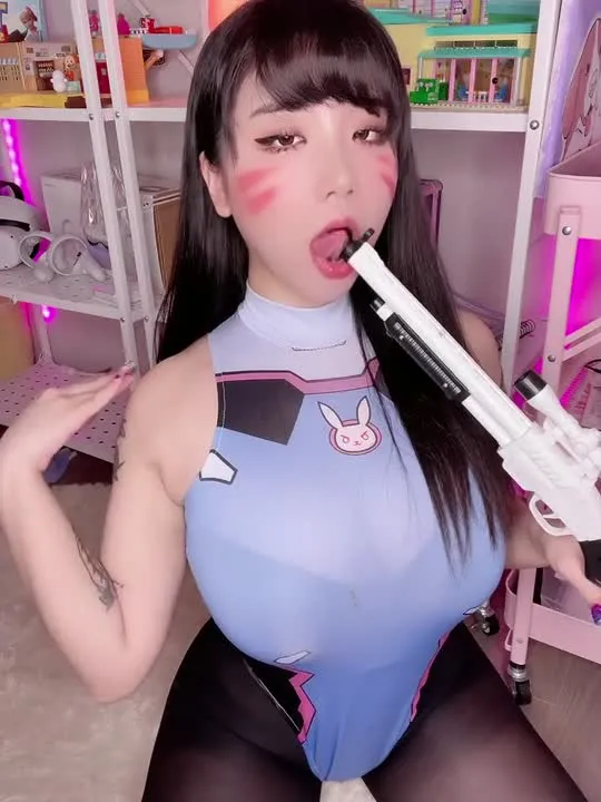EchiH cosplay album EchiH Fantrie No.001：內衣寫真首秀 - Video 49