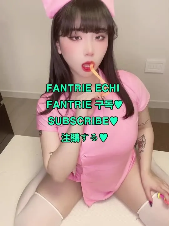 EchiH cosplay album EchiH Fantrie No.001：內衣寫真首秀 - Video 63