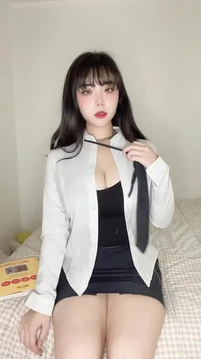 EchiH cosplay album EchiH Fantrie No.001：內衣寫真首秀 - Video 78