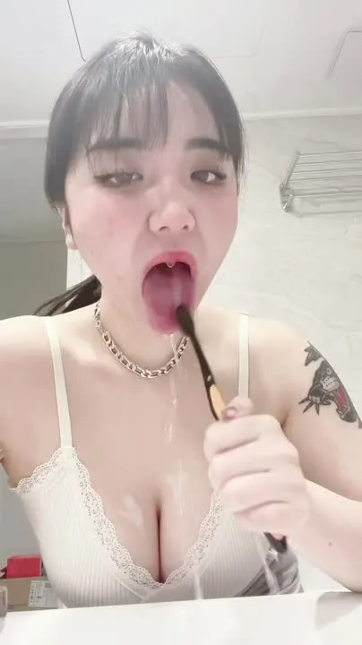 EchiH cosplay album EchiH Fantrie No.003: Seductive Lingerie Gravure Photobook - Video 4