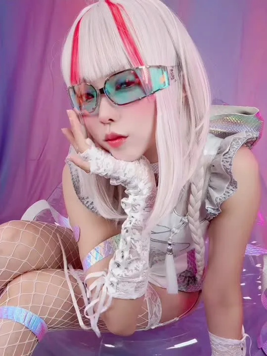ElyEE子 cosplay album ElyEE子: Ano da Serpente - ISSUMi Original - Video 35