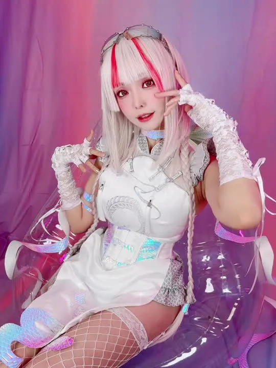 ElyEE子 cosplay album ElyEE子: Ano da Serpente - ISSUMi Original - Video 36