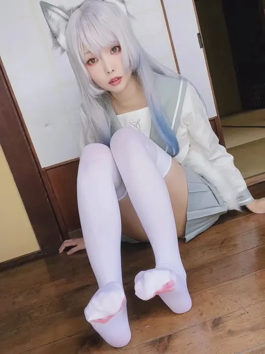ElyEE子 cosplay album ElyEE子: Kucing Putih Veranda - Video 34